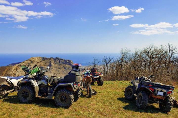 Solo electric quad biking Nice